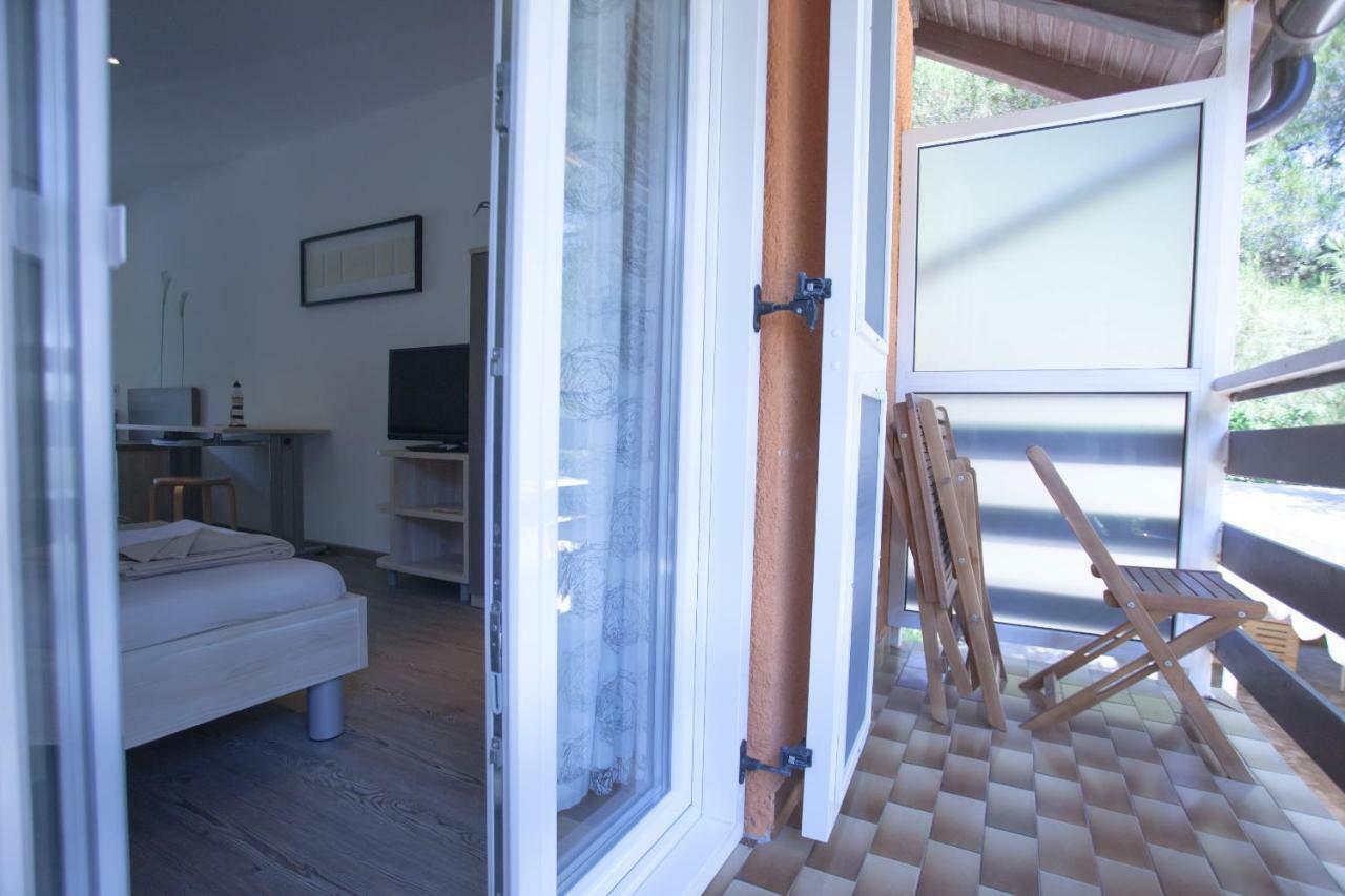 Studio Apartment - Seaview Premantura Exterior foto